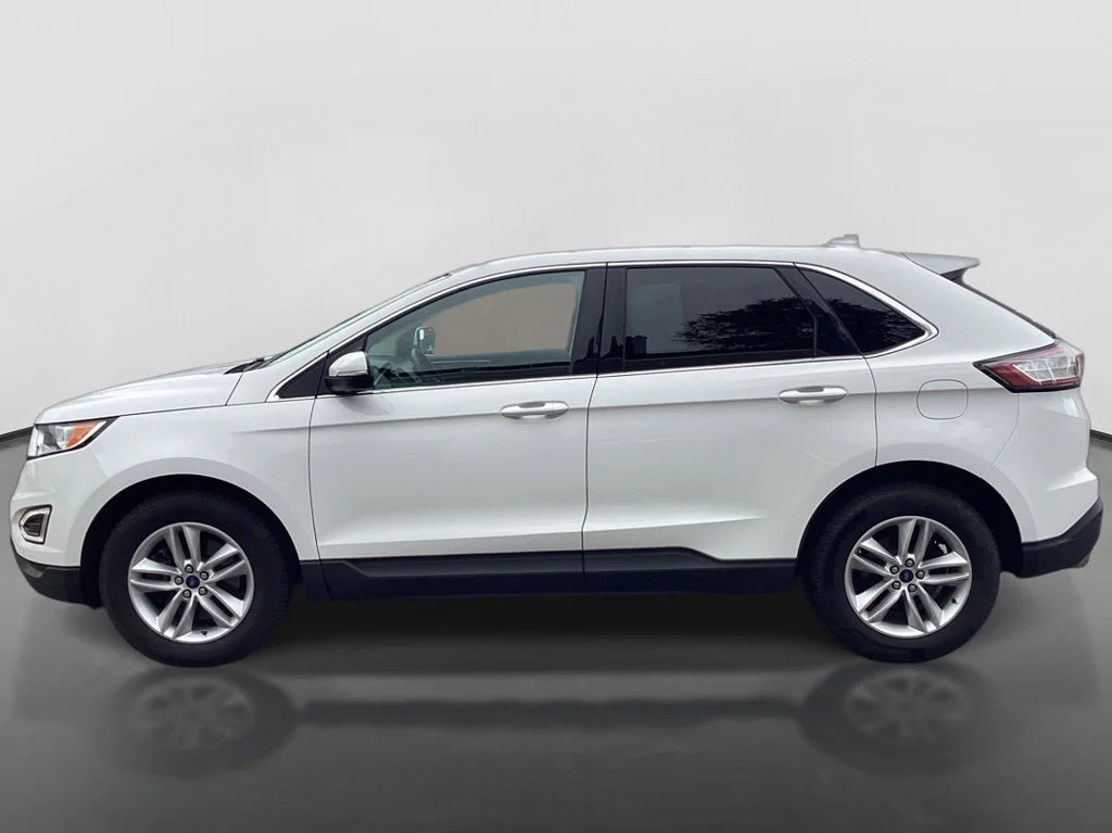 Used 2017 White Ford SEL image 8