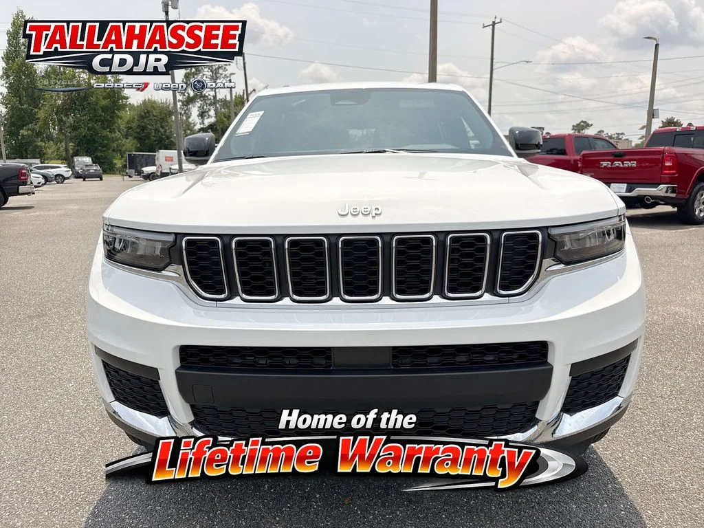 New 2026 Bright White Clear-Coat Exterior Paint Jeep  image 10