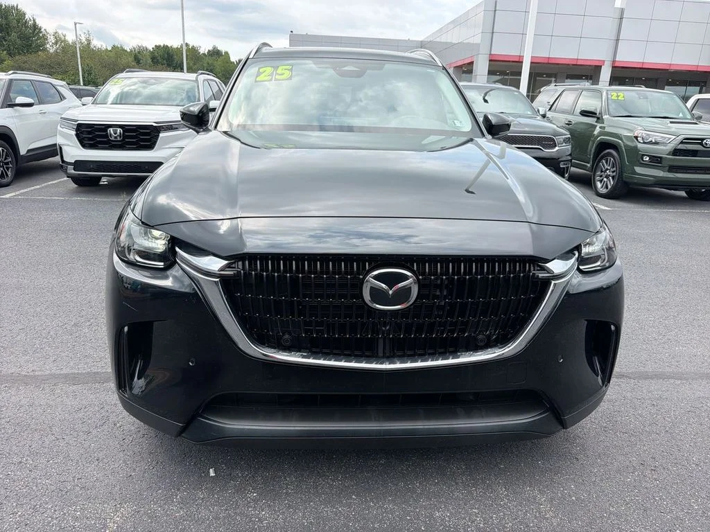 Used 2025 Black Mazda 3.3 Turbo Preferred image 3