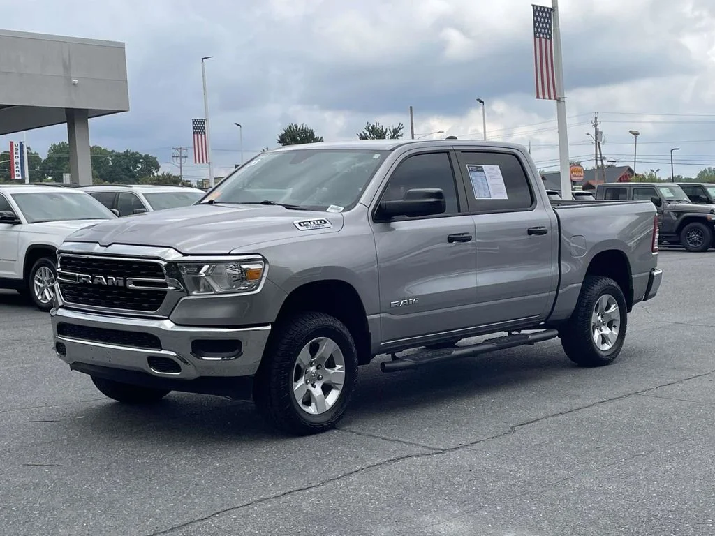 Used 2023 Silver Ram Big Horn/Lone Star image 4