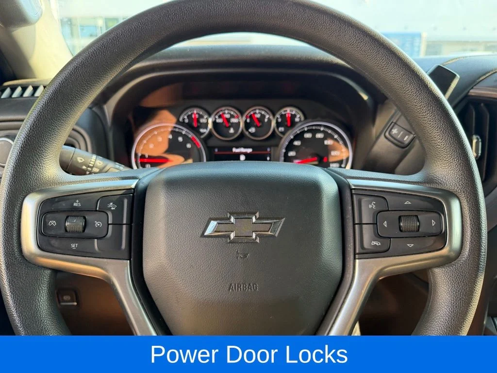 Used 2021 White Chevrolet Custom Trail Boss image 33