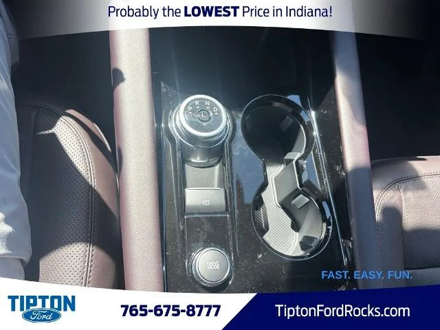 New 2026 Star White Metallic Tri-Coat Ford Platinum™ image 16