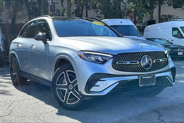 2026 Mercedes-Benz GLC