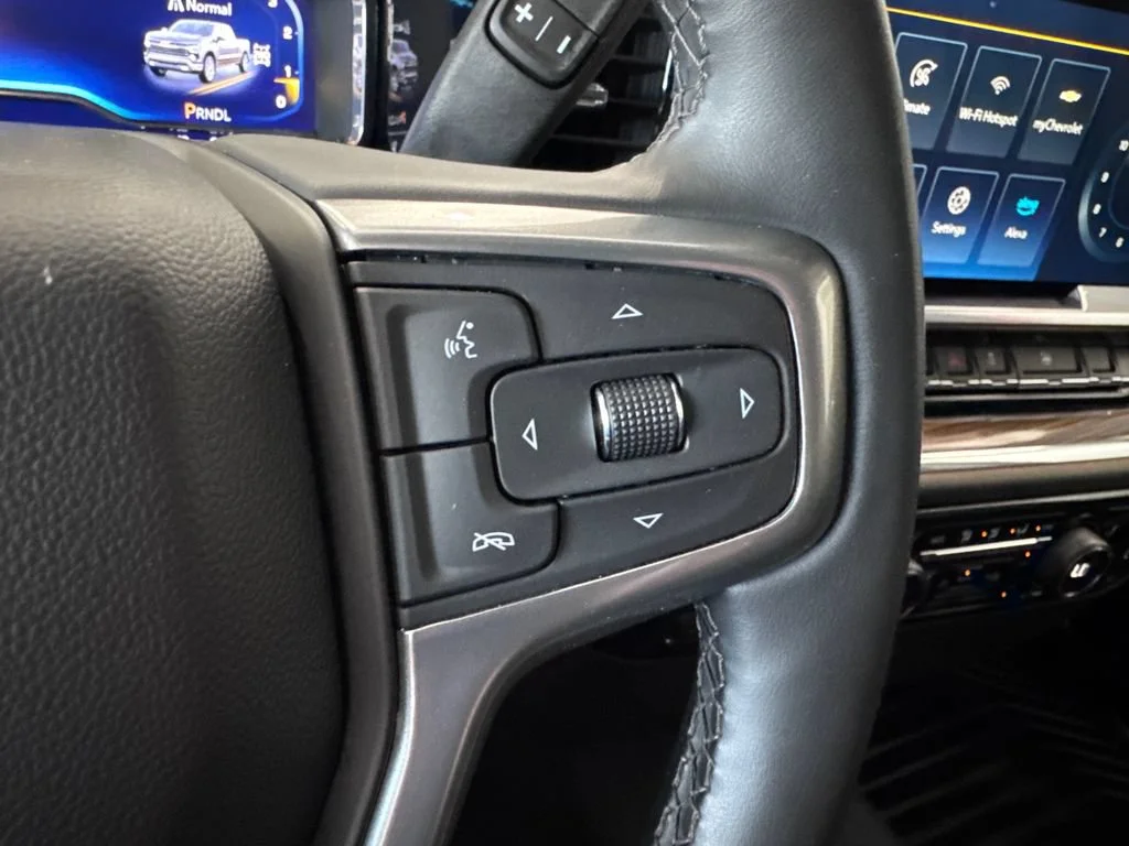 2023 Chevrolet Silverado 1500 LT - Photo 17