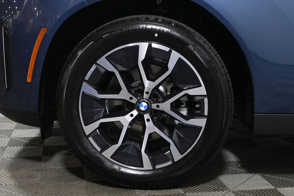 New 2026 Blue BMW 30 xDrive image 12
