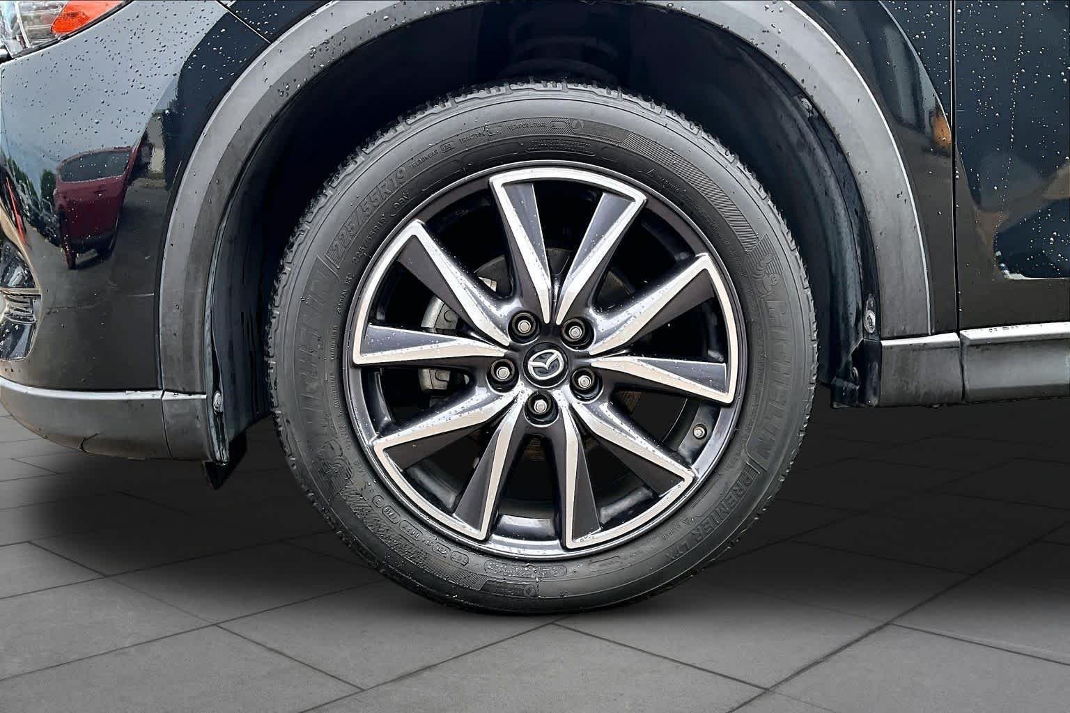 Used 2018 Jet Black Mica Mazda Grand Touring image 11