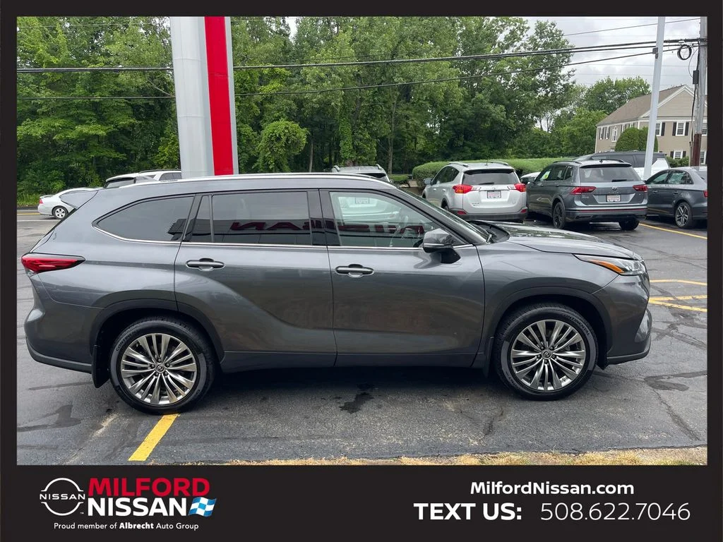 Used 2021 Gray Toyota Platinum image 6