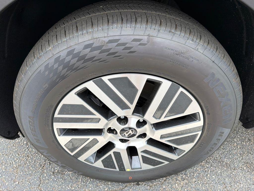 New 2026 Red Hyundai Blue SEL Premium 7P image 11