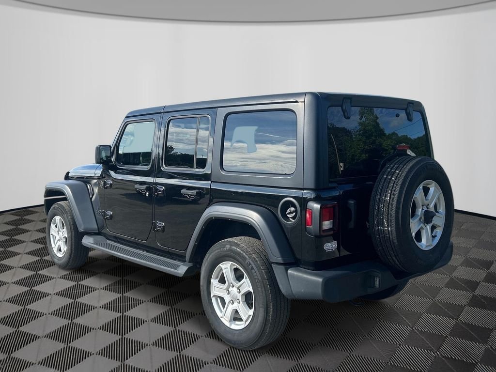 Used 2022 Black Jeep Unlimited Sport S image 3