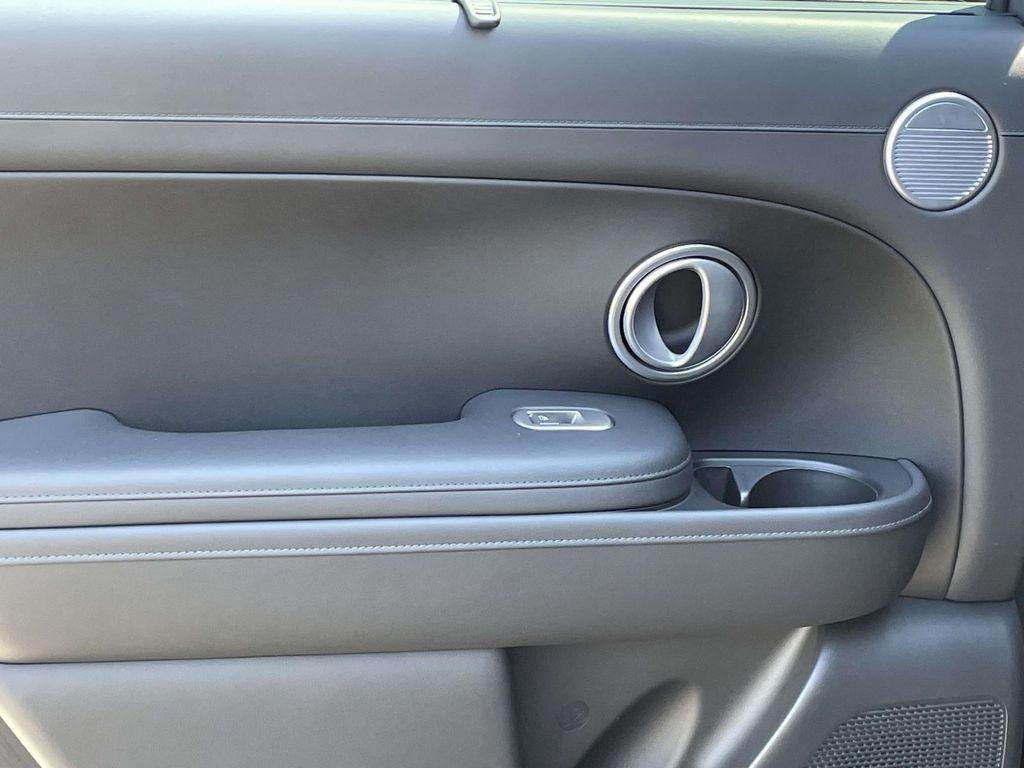 New 2026 Gray Hyundai Blue SEL Premium 7P image 13