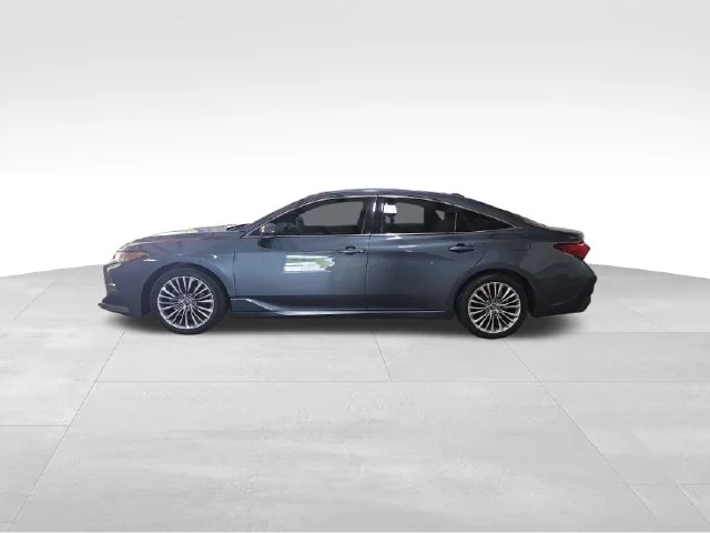 Used 2019 Gray Toyota Limited image 3
