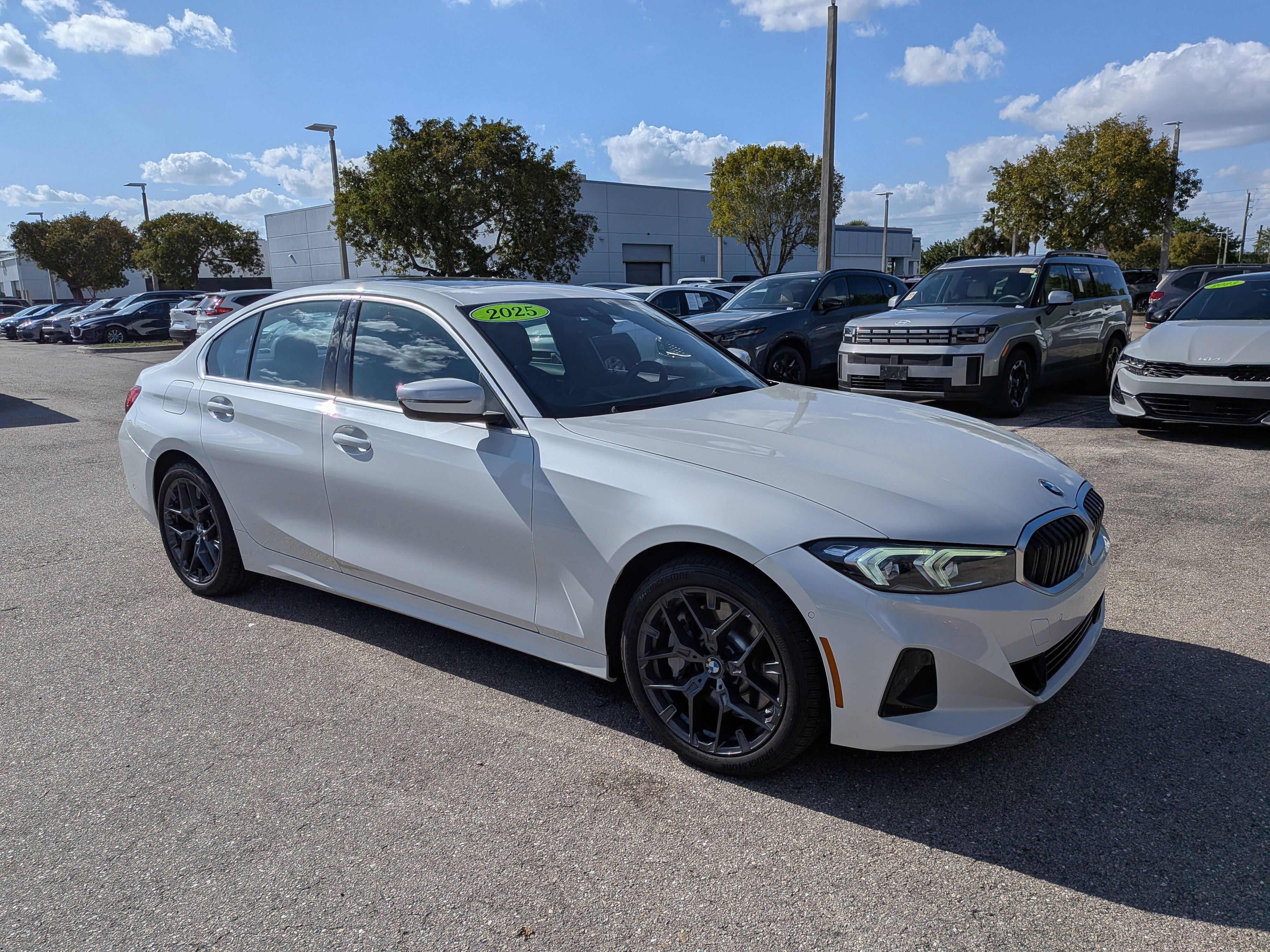 2025 BMW 3 Series 330i