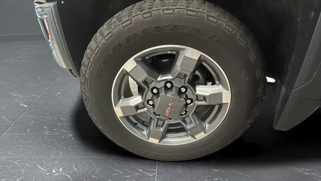 Used 2025 Titanium Rush Metallic GMC SLT image 35