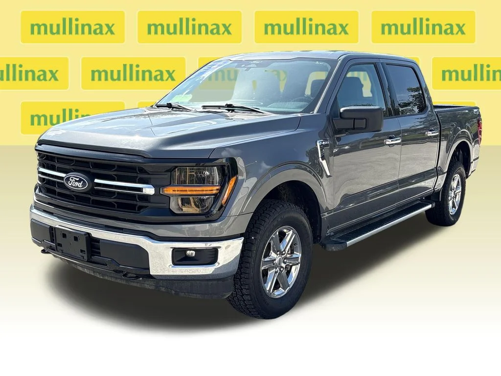 Certified Used 2025 Gray Ford XLT image 15