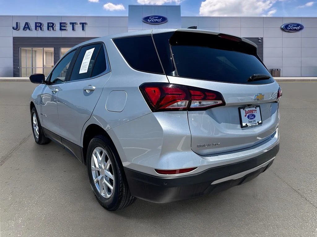 Used 2022 Silver Chevrolet LT image 5