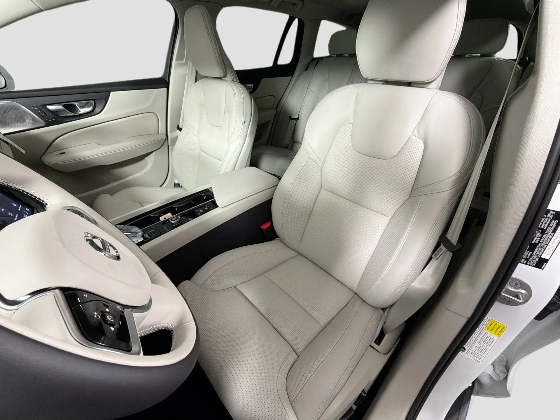 New 2026 Crystal White Volvo Ultra image 21