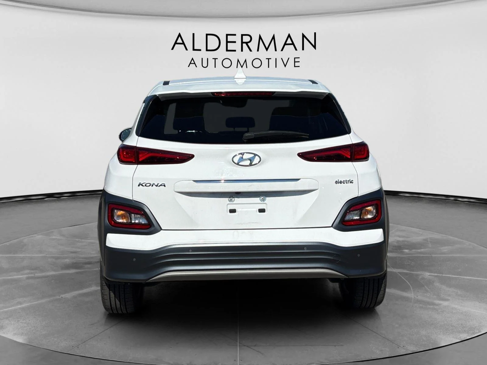 Used 2021 Lunar White Hyundai Ultimate image 4