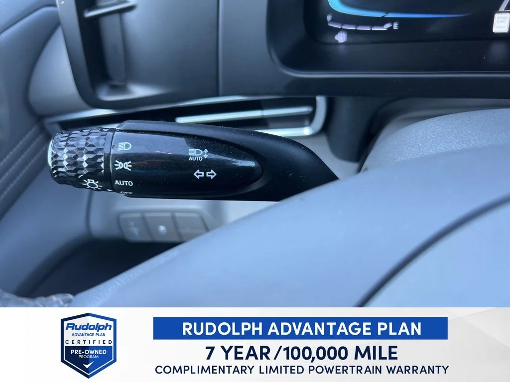 Used 2025 Gray Hyundai SEL Sport image 38