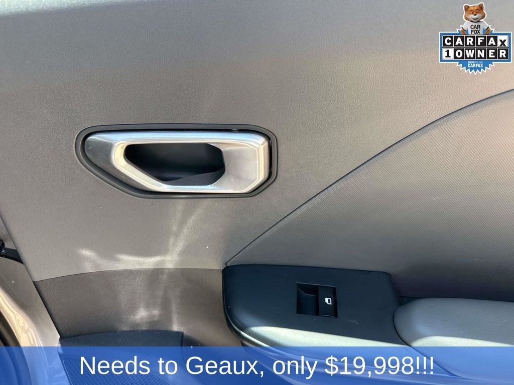 Used 2025 Gray Kia LXS image 24