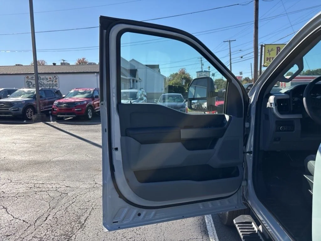 2026 Ford F-250 Super Duty XLT - Photo 9