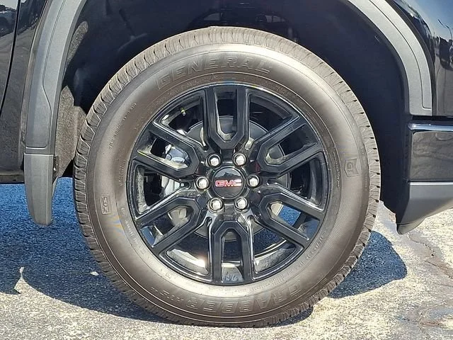 New 2026 Onyx Black GMC Elevation image 5