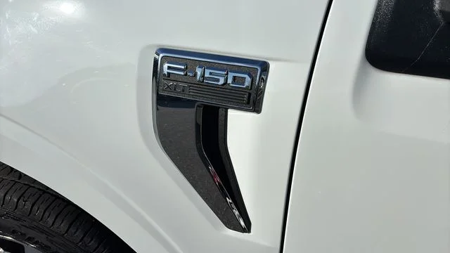 Used 2023 White Ford XLT image 40