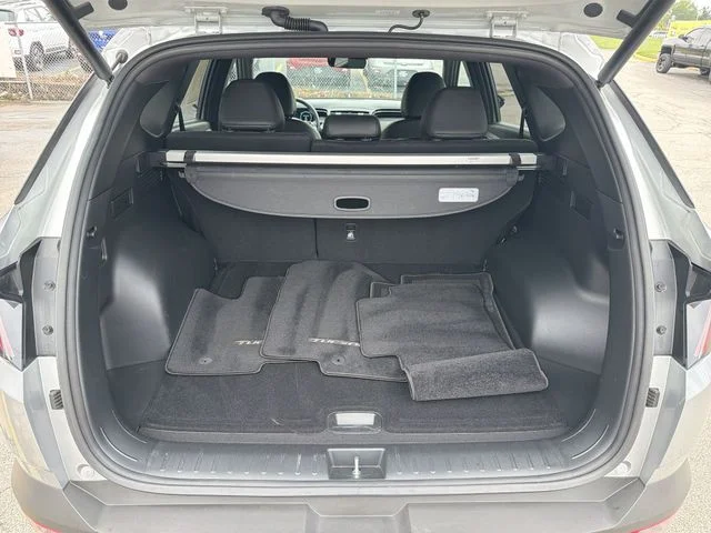Used 2024 Silver Hyundai XRT image 22