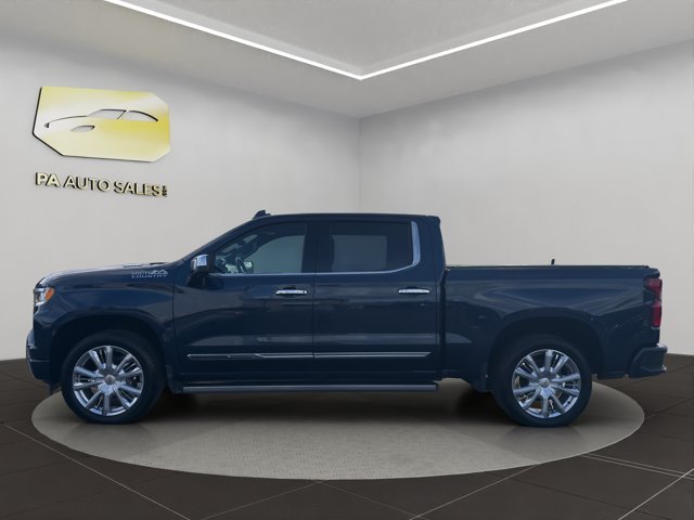 Used 2022 Northsky Blue Metallic Chevrolet High Country image 4