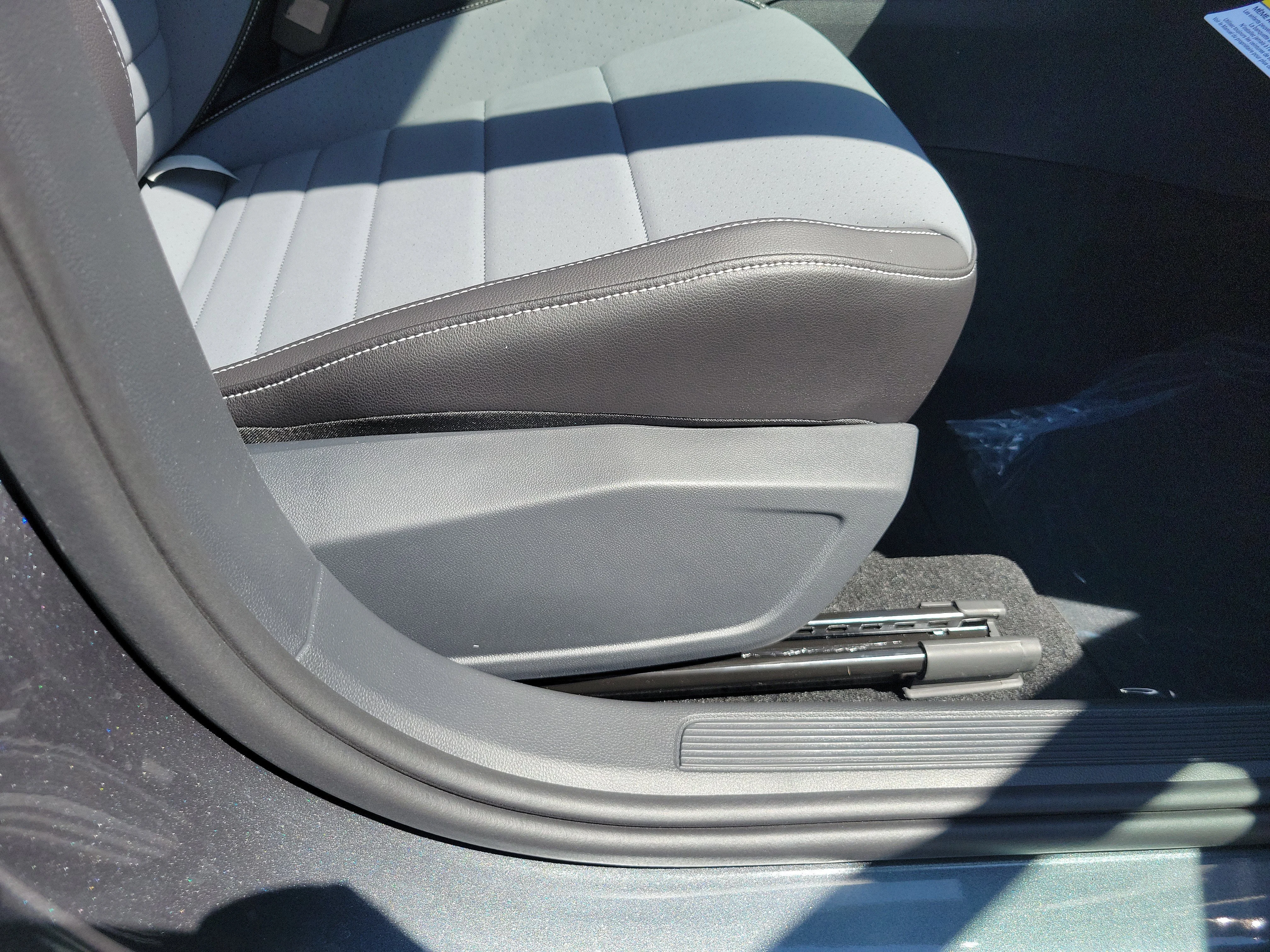 New 2026 Gray Volkswagen 1.5T SE image 7