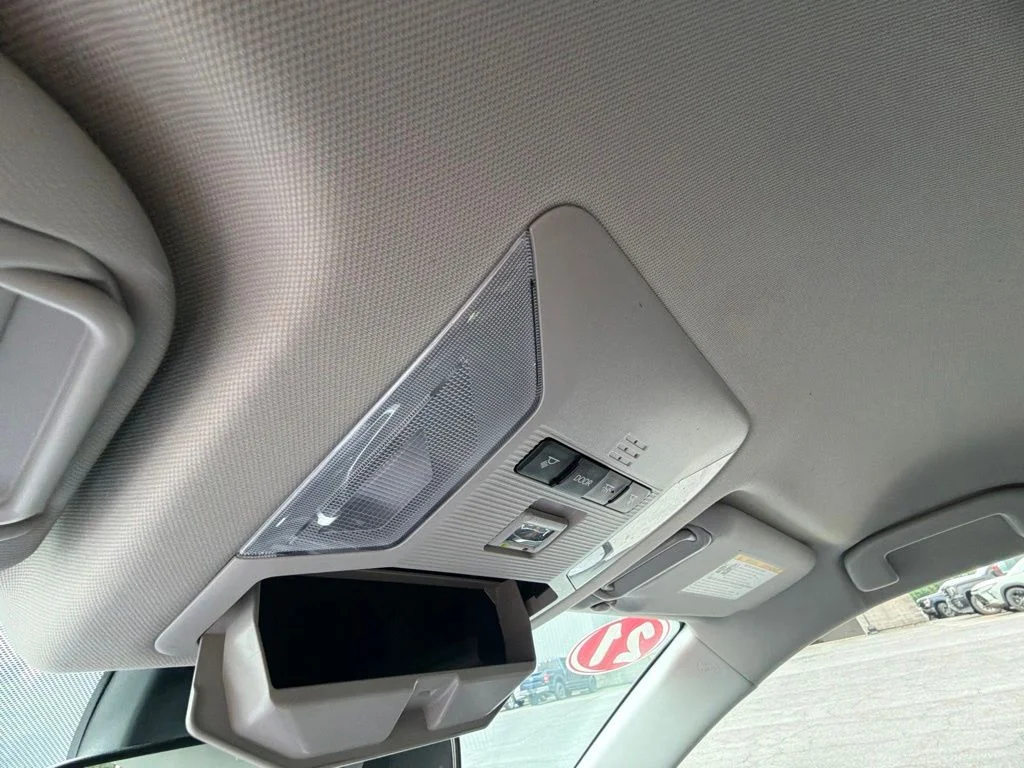 Used 2021 Gray Toyota XLE image 21