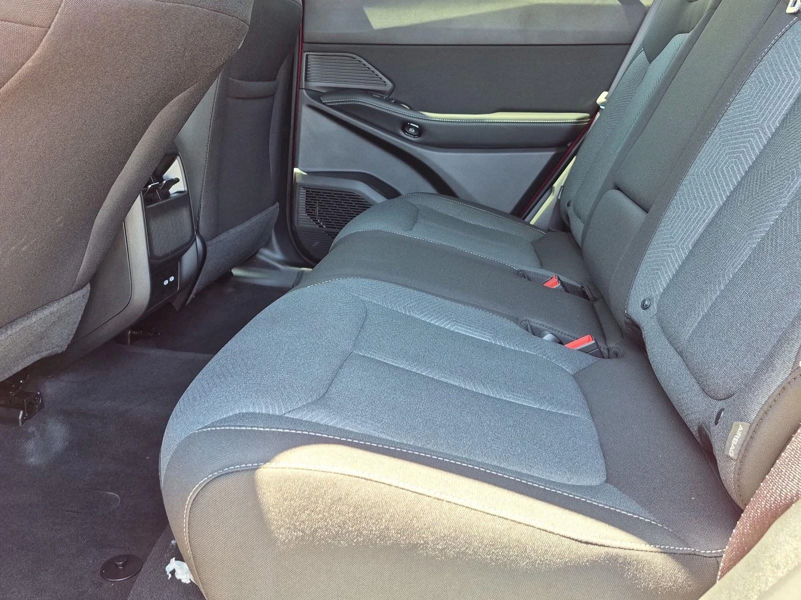 New 2026 Red Hot Pearl-Coat Exterior Paint Jeep Laredo image 16