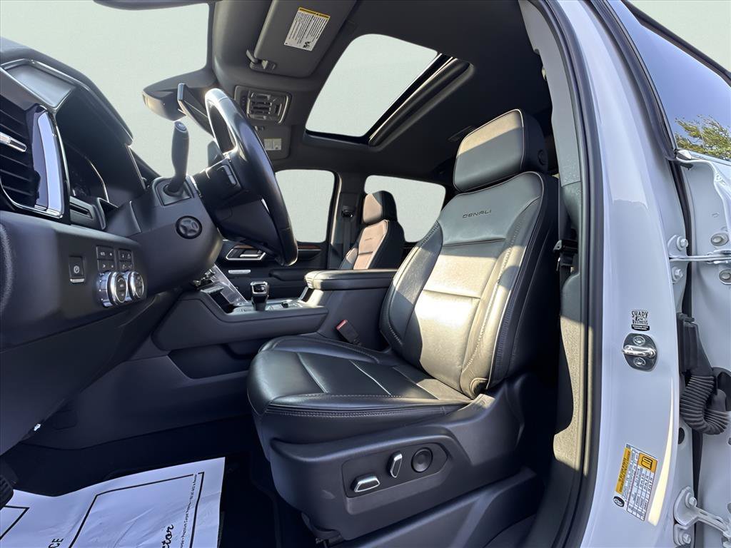 Used 2022 Summit White GMC Denali image 11