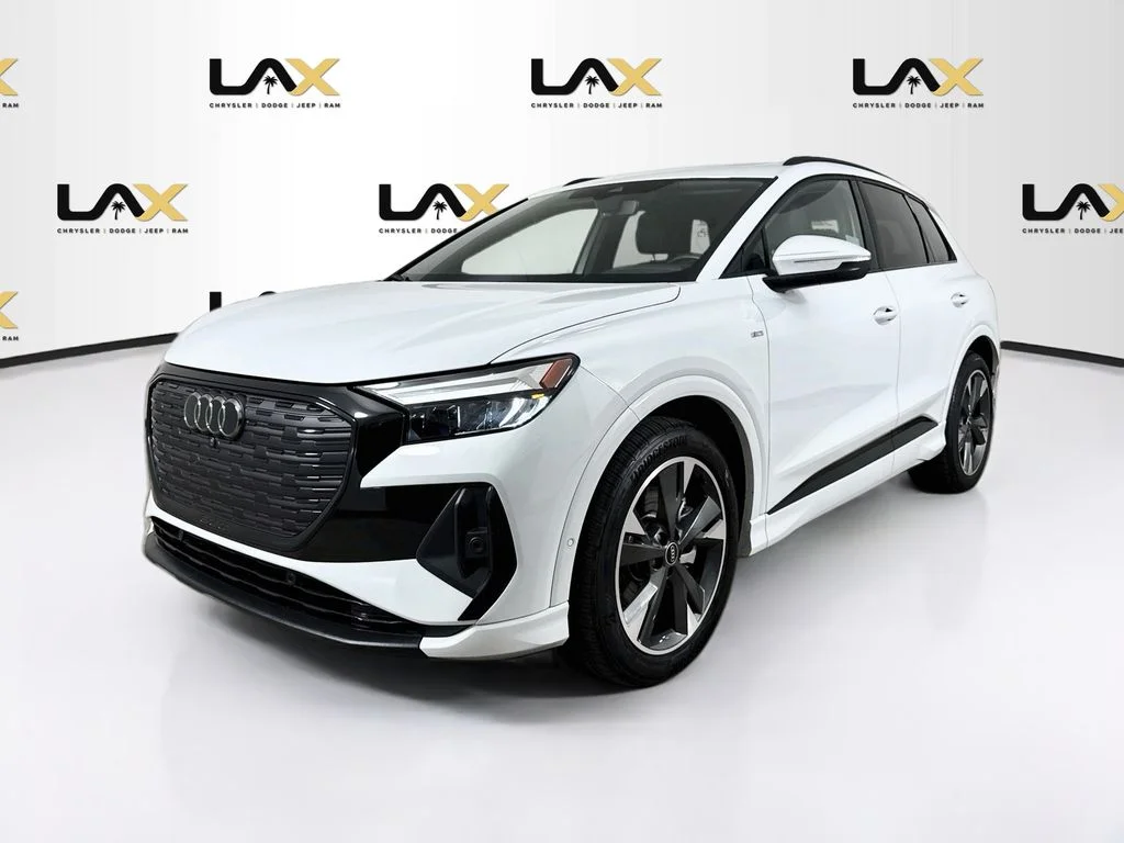 Used 2024 White Audi Premium Plus image 3