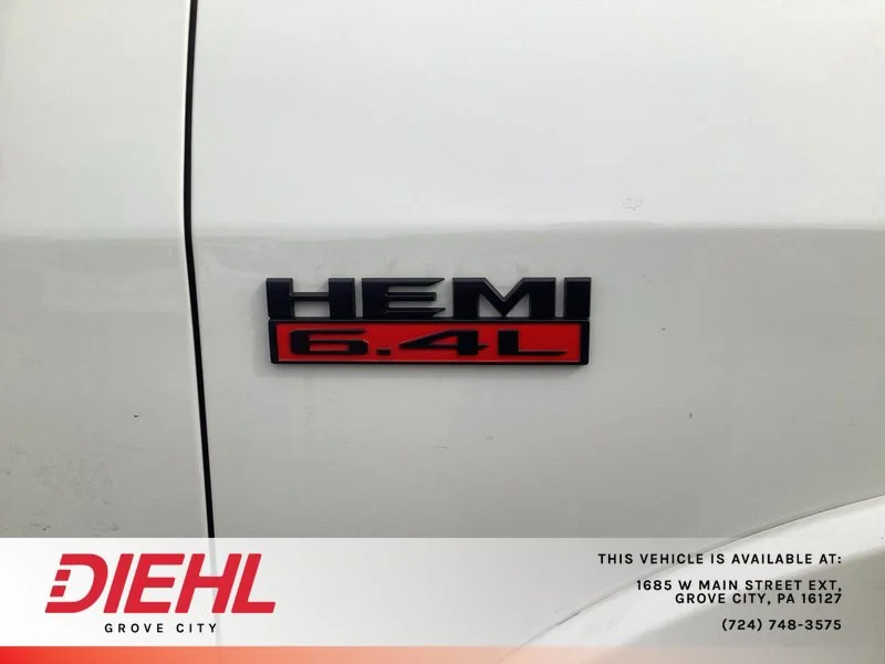 Used 2022 White Ram Laramie image 11