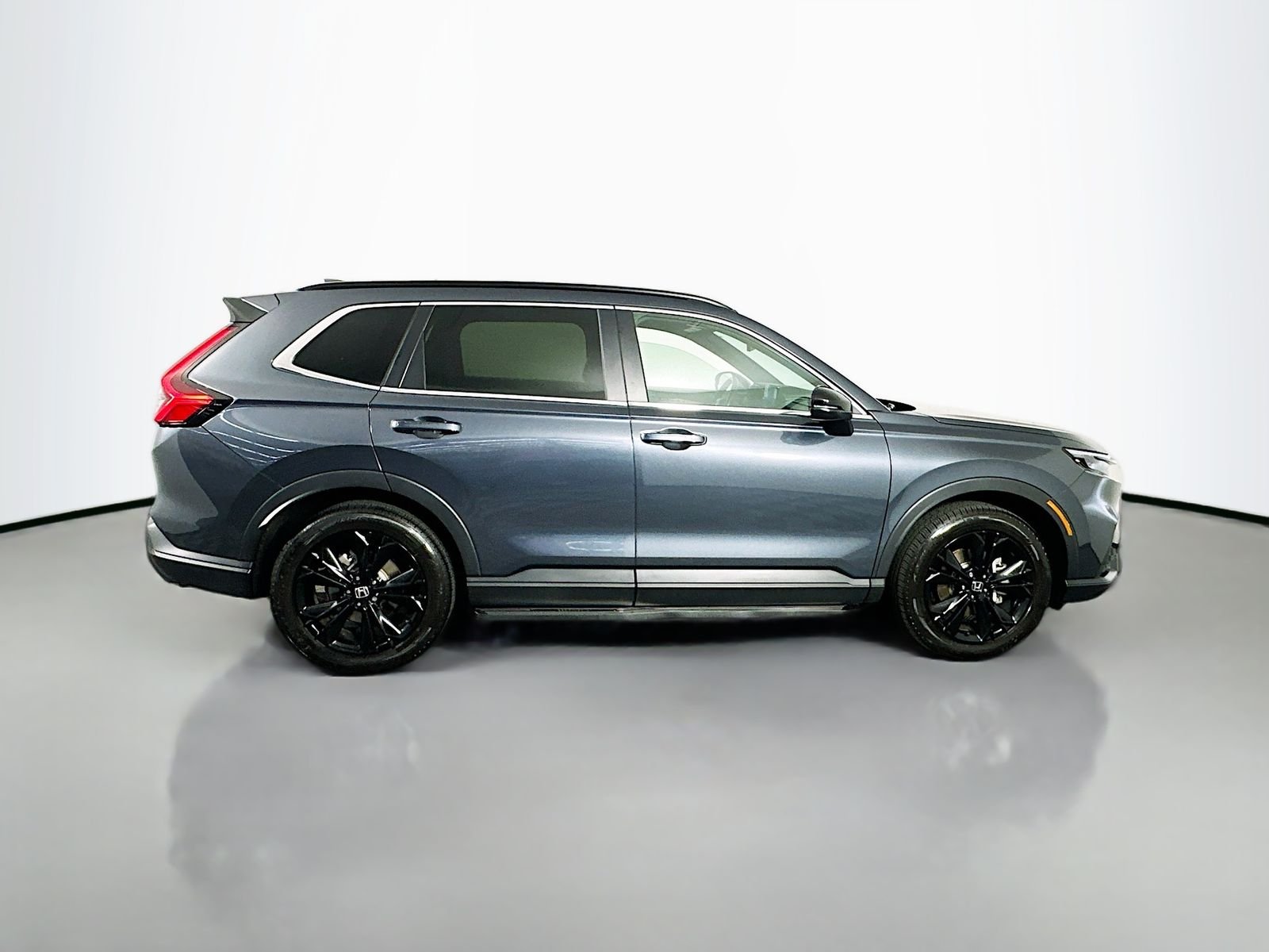 Used 2025 Meteorite Gray Metallic Honda Sport Touring image 8