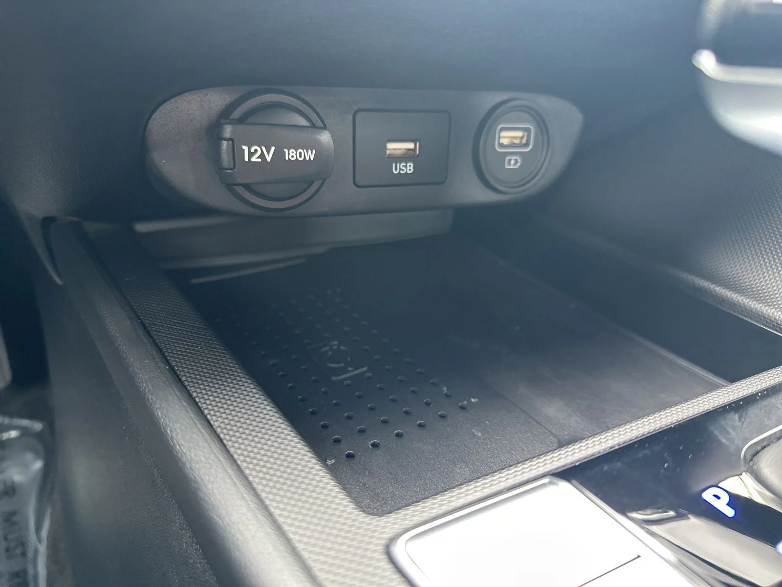Used 2023 Black Hyundai SEL image 57