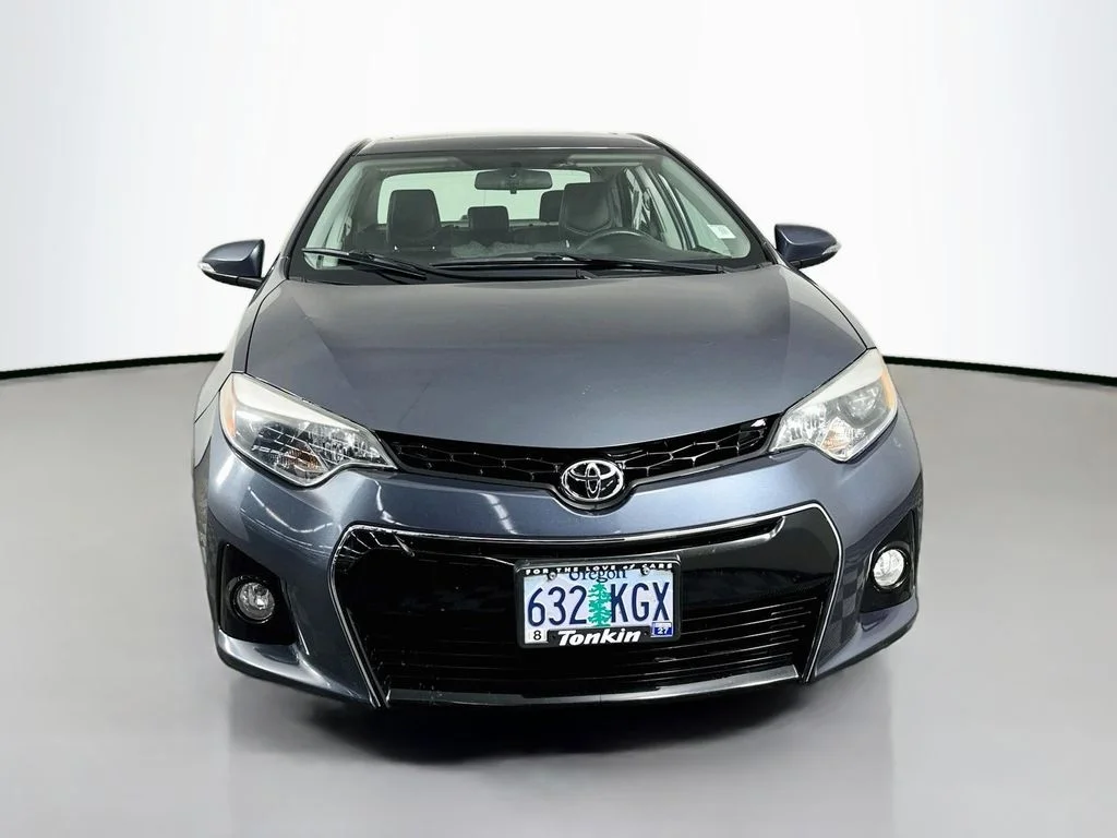 Used 2014 Slate Metallic Toyota S Premium image 3