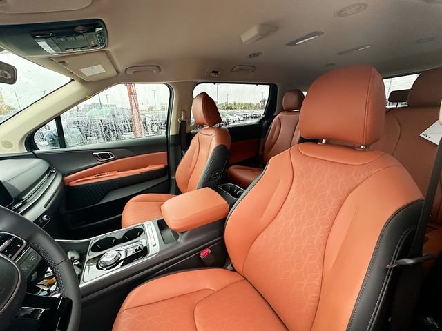 Used 2026 Black Kia EX image 22