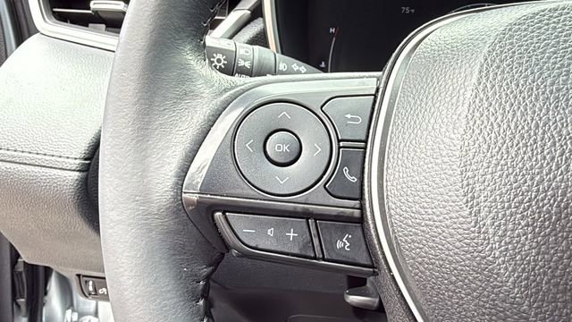 2024 Toyota Corolla Cross XLE - Photo 23
