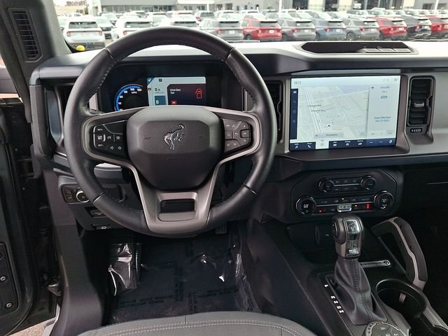 Used 2023 Gray Ford Outer Banks image 9