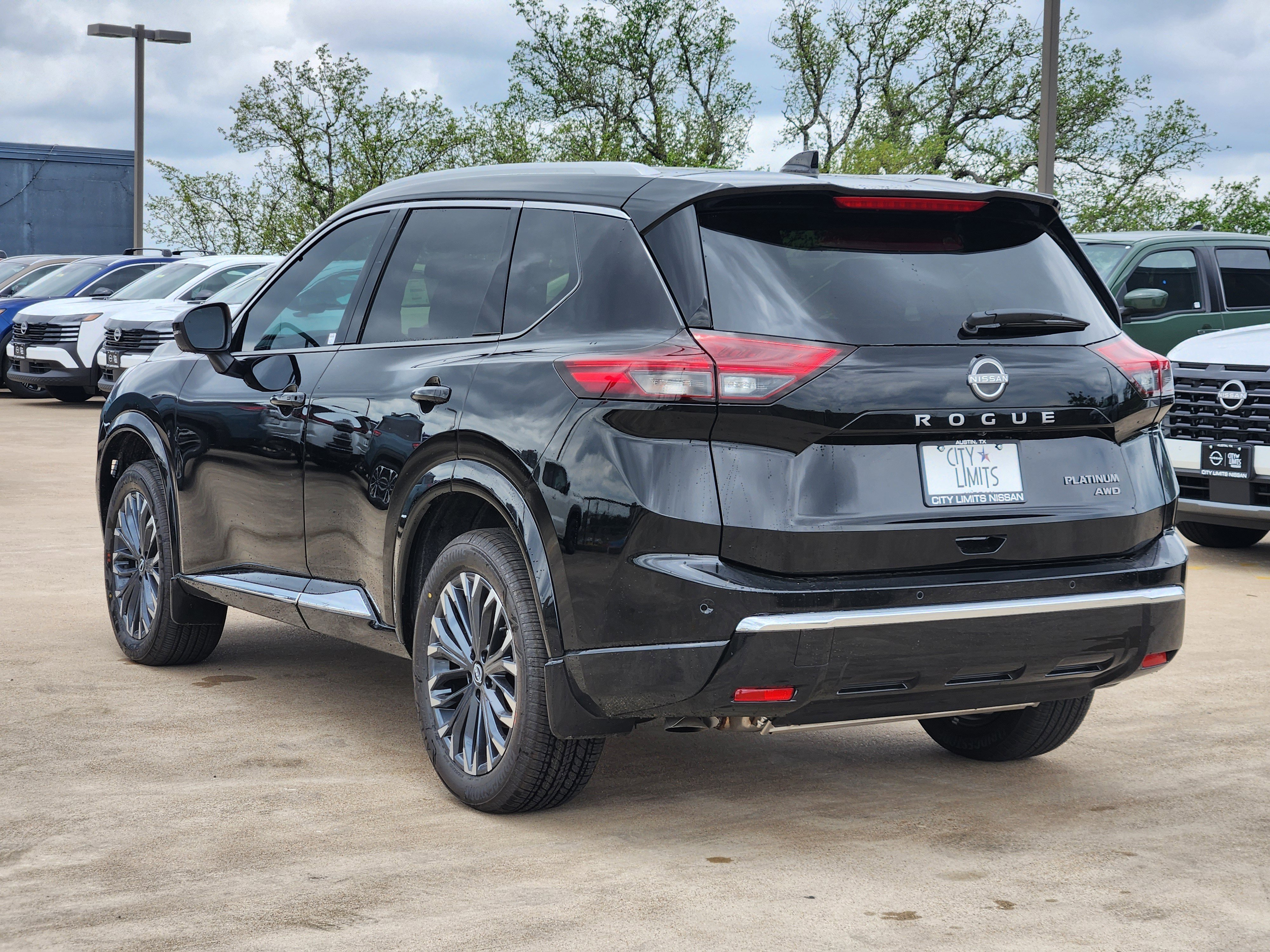 New 2026 Super Black Nissan Platinum image 5