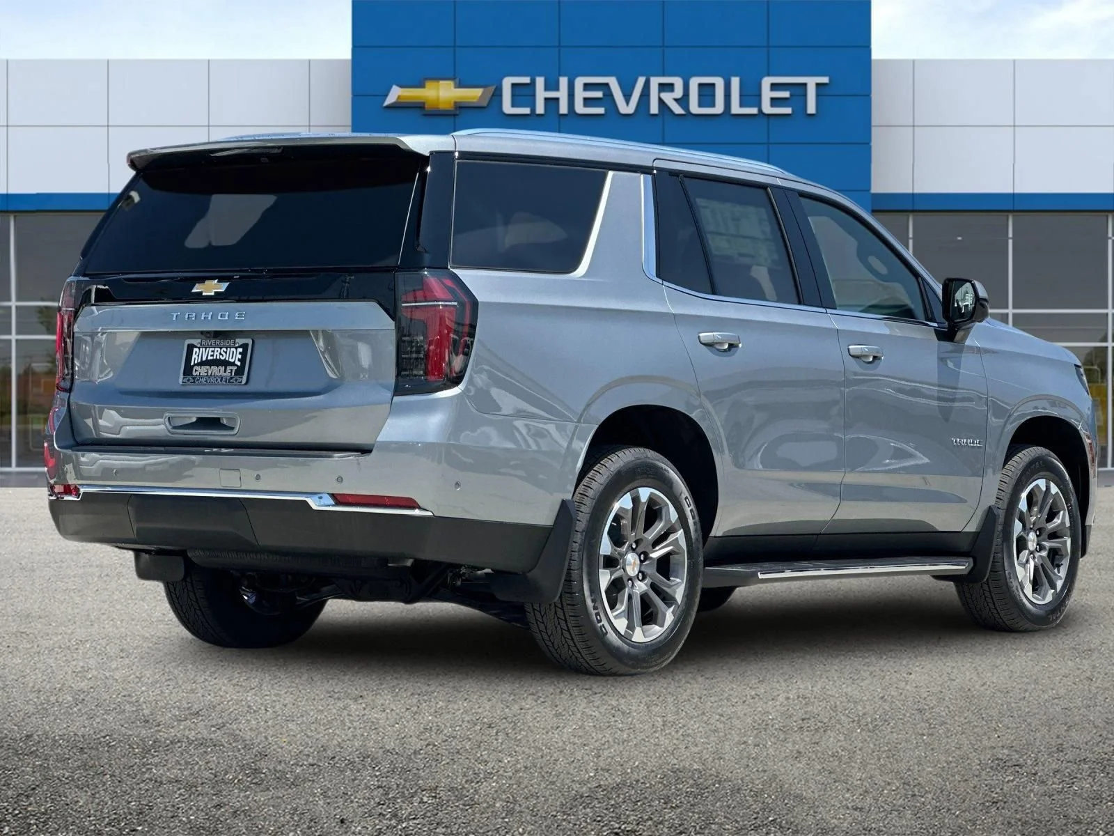 2026 Chevrolet Tahoe LS - Photo 4