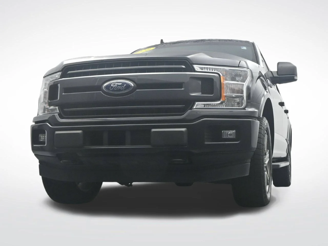 Used 2020 Black Ford XLT image 37