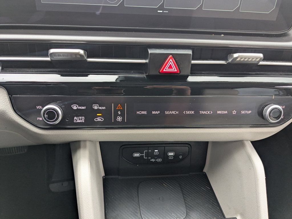 Used 2026 Ebony Black Kia EX image 17