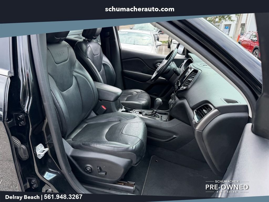 Used 2019 Black Jeep Limited image 18