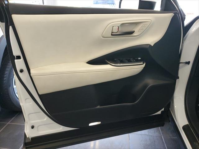 Certified Used 2024 OXYGEN WHITE Toyota  image 21