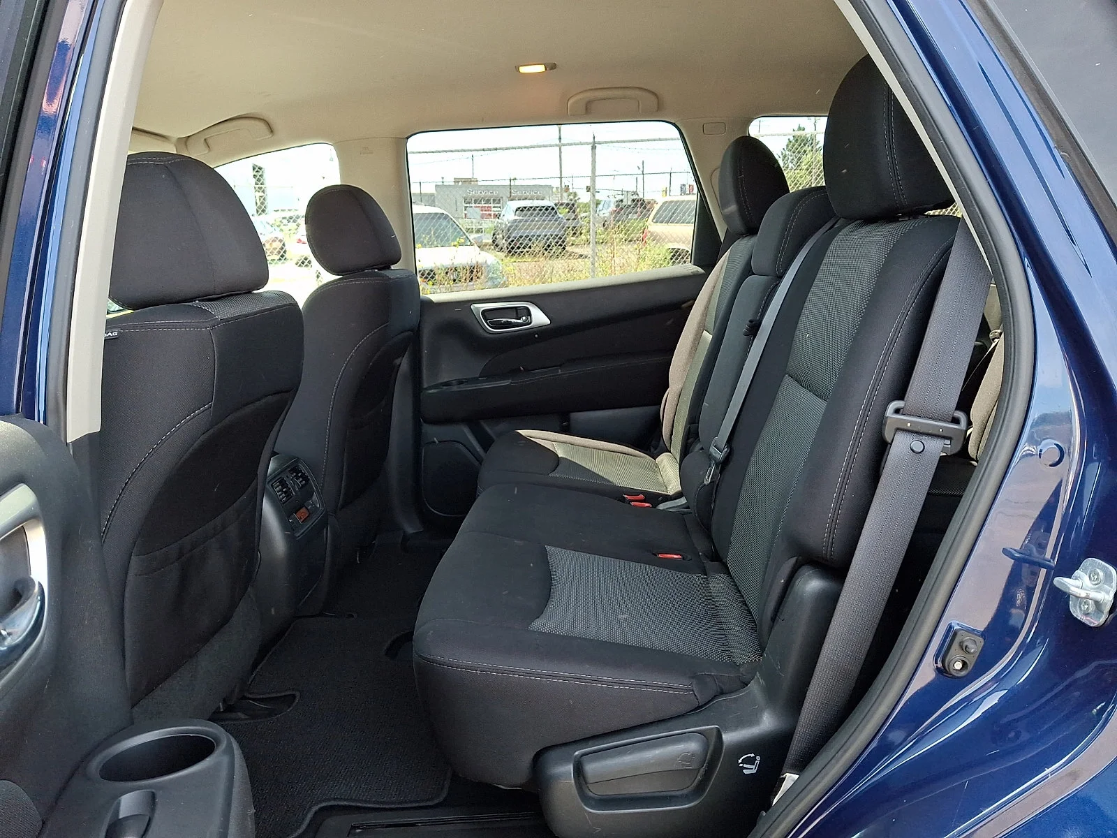 Used 2017 Blue Nissan SV image 10