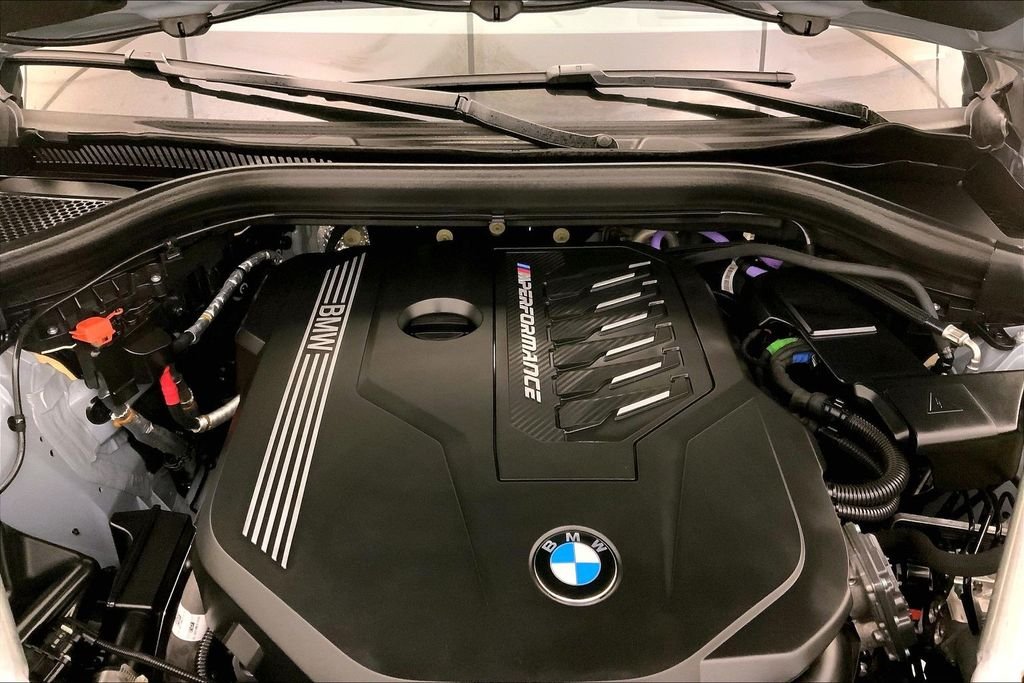 Certified Used 2024 Brooklyn Grey Metallic BMW  image 9