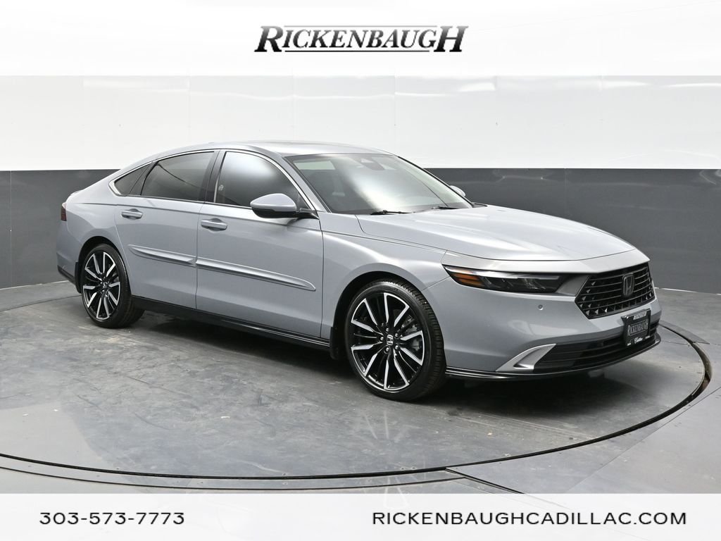 2023 Honda Accord Hybrid Touring's photo