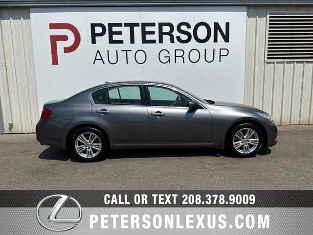 Used 2010 Gray INFINITI Premium image 3
